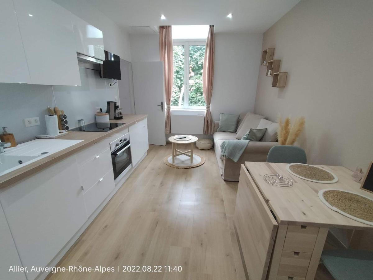 Adelyna Cosy Apartment Vichy Exterior foto