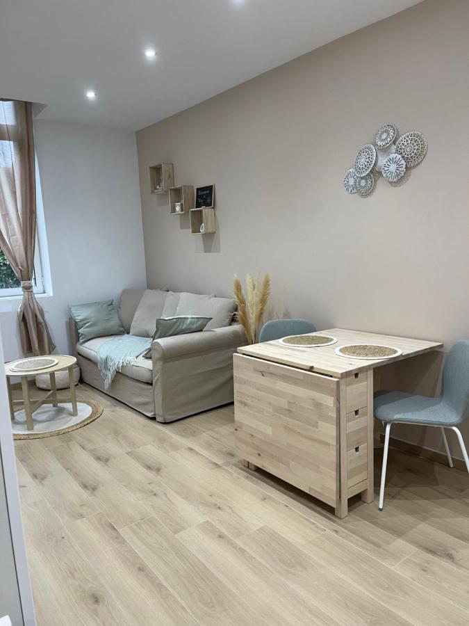 Adelyna Cosy Apartment Vichy Exterior foto